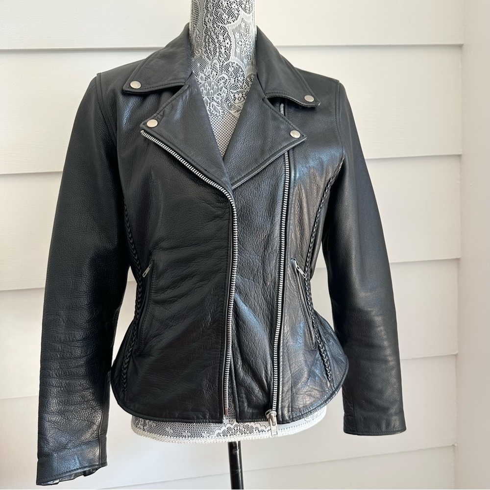 Vintage Black Leather Biker Jacket Soft Leather Insulated size Small